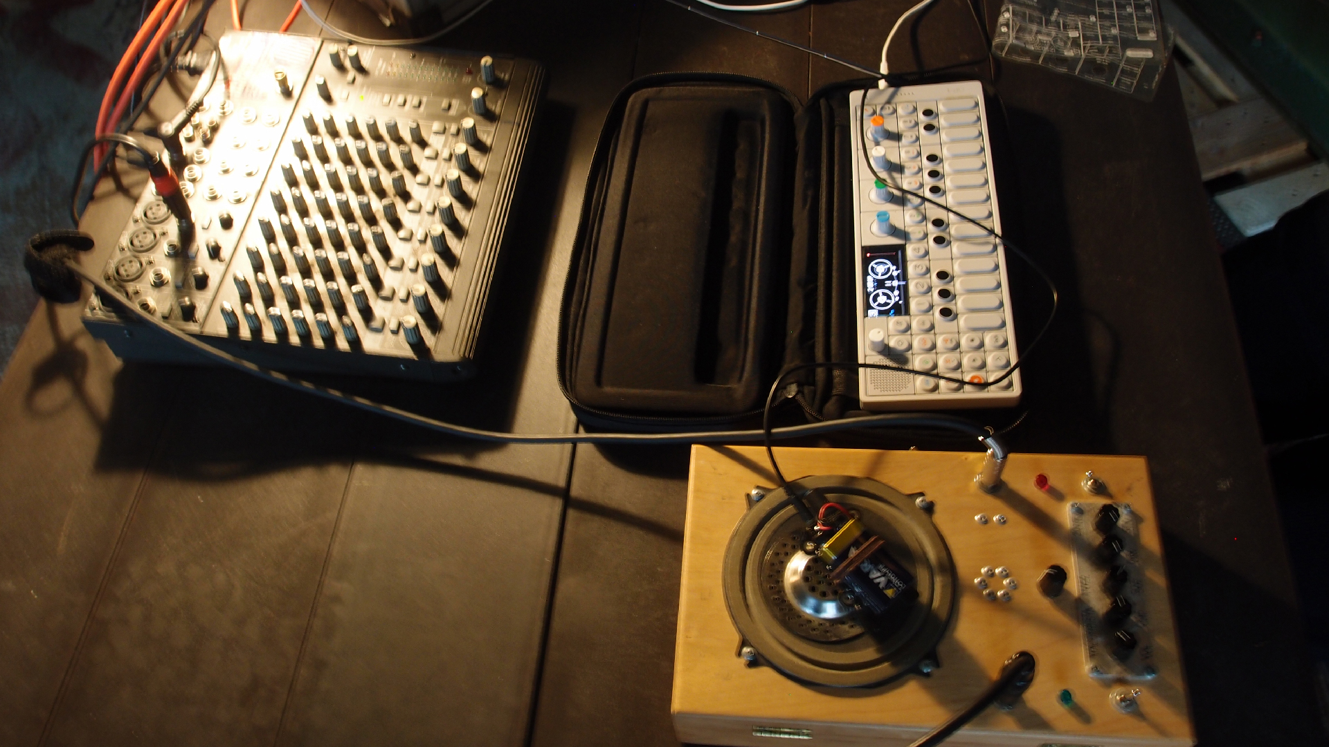 2021-03-27 Ame Zek - rauschpartikel (elektro akustisch) (Recording, Mixe)